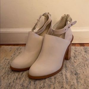 White Aldo Mules with Strap, Size 7, 4” Heel